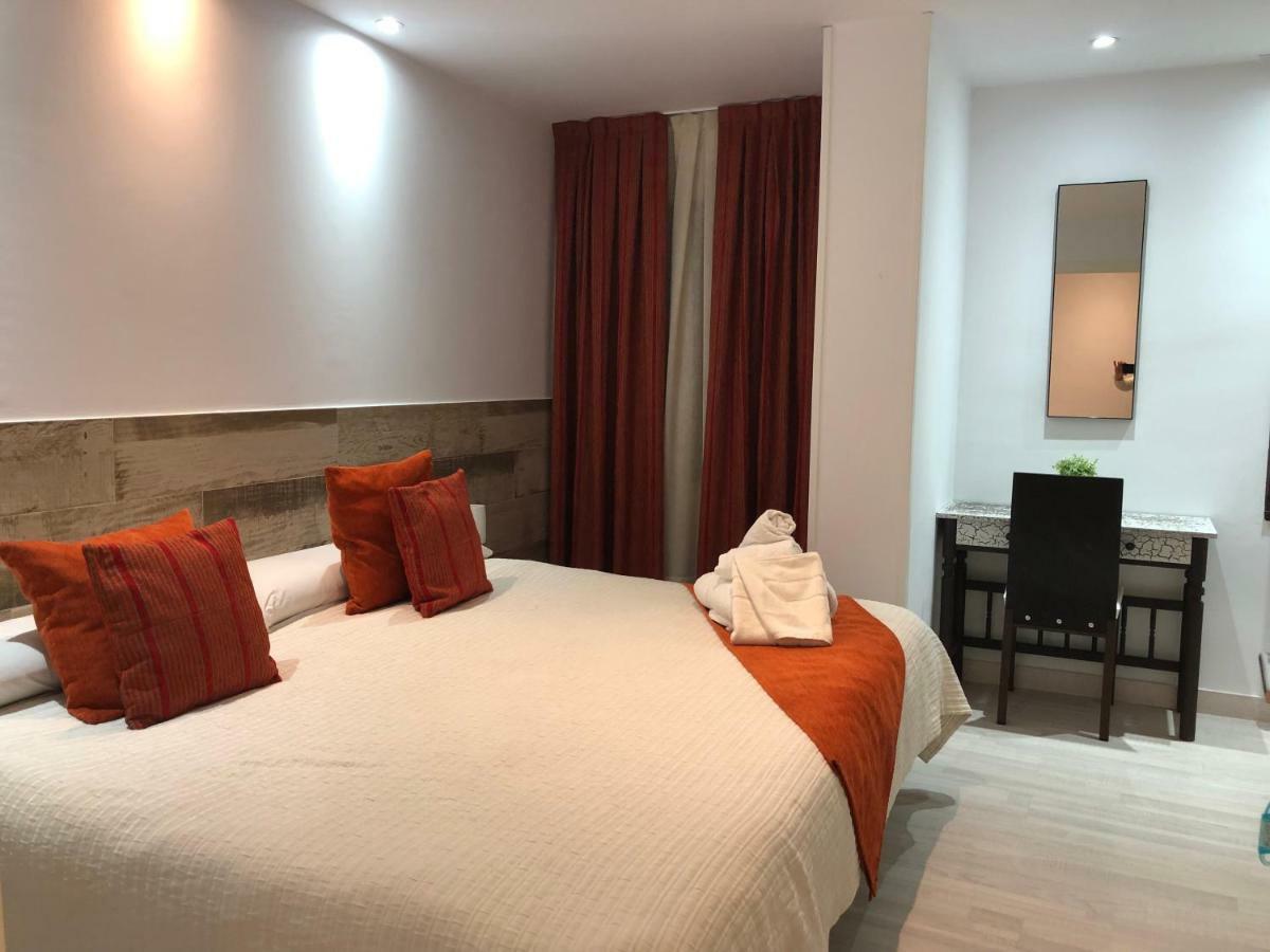 Hotel Tres Estrellas Casa Maribona Gela El Puente  외부 사진