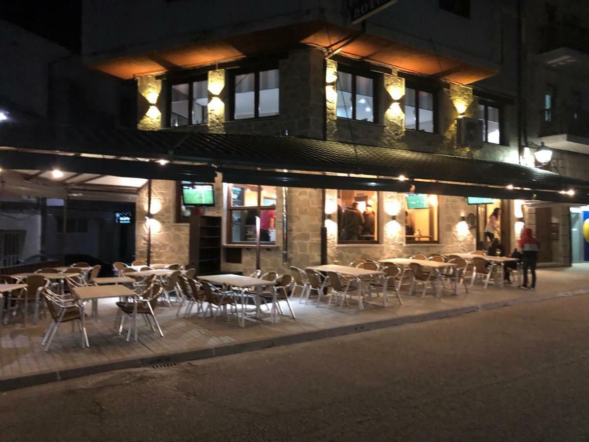 Hotel Tres Estrellas Casa Maribona Gela El Puente  외부 사진