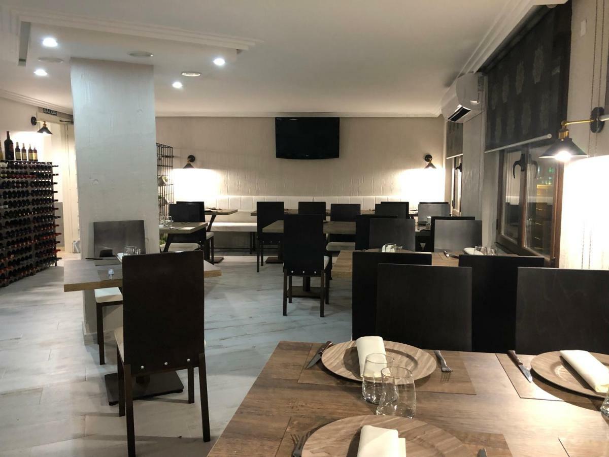 Hotel Tres Estrellas Casa Maribona Gela El Puente  외부 사진