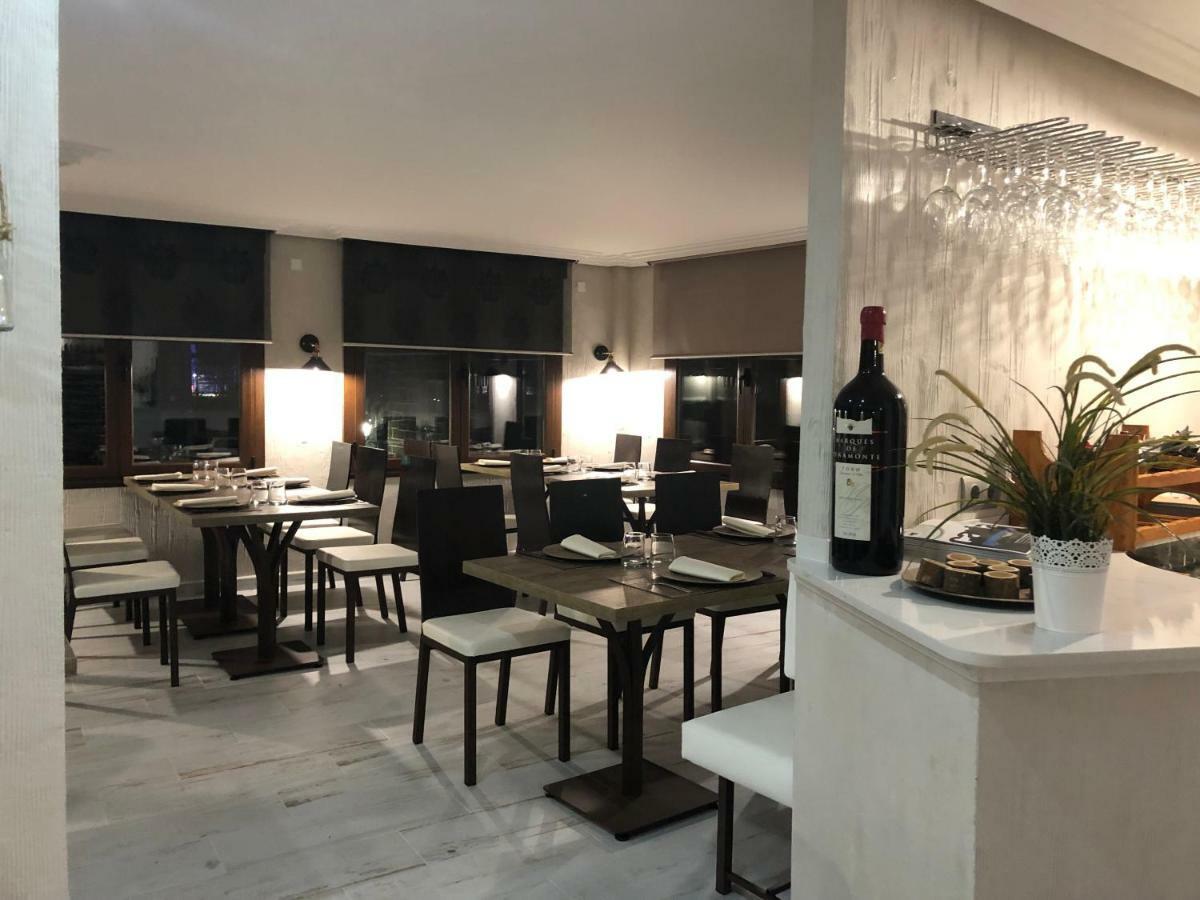 Hotel Tres Estrellas Casa Maribona Gela El Puente  외부 사진