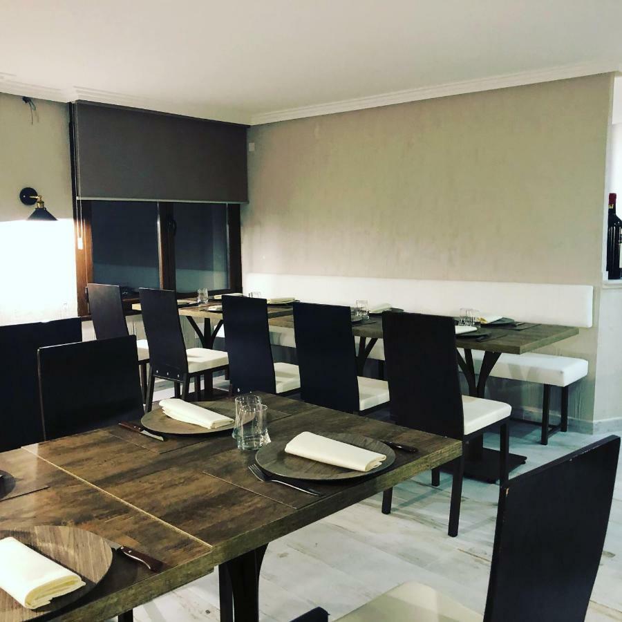 Hotel Tres Estrellas Casa Maribona Gela El Puente  외부 사진